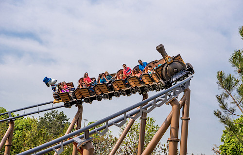 Snoopy‘s Racing Railway - just opened