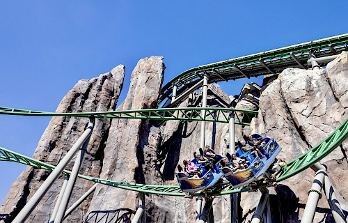 Primordial - Interactive Coaster - just opend at Lagoon, USA