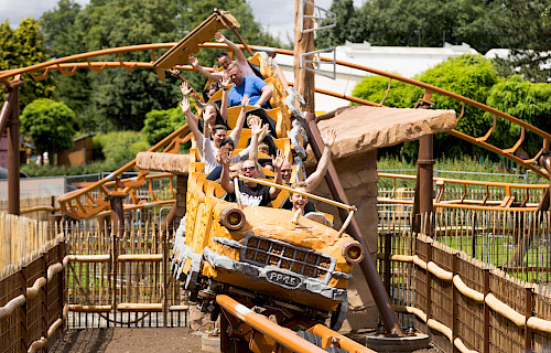 Family Shuttle Launch Coaster