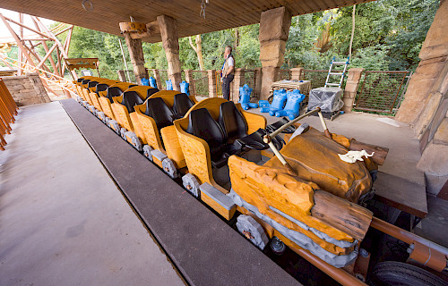Family Shuttle Launch Coaster