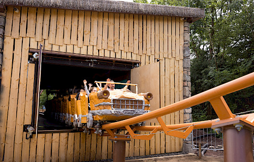 Family Spike Launch Coaster im potts park, Deutschland feierlich eröffnet.