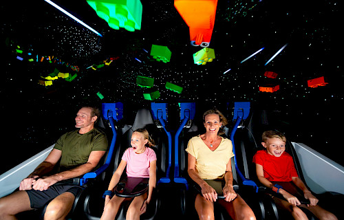 Galacticoaster - Adventure Coaster - im Legoland Florida & Legoland California eröffnet