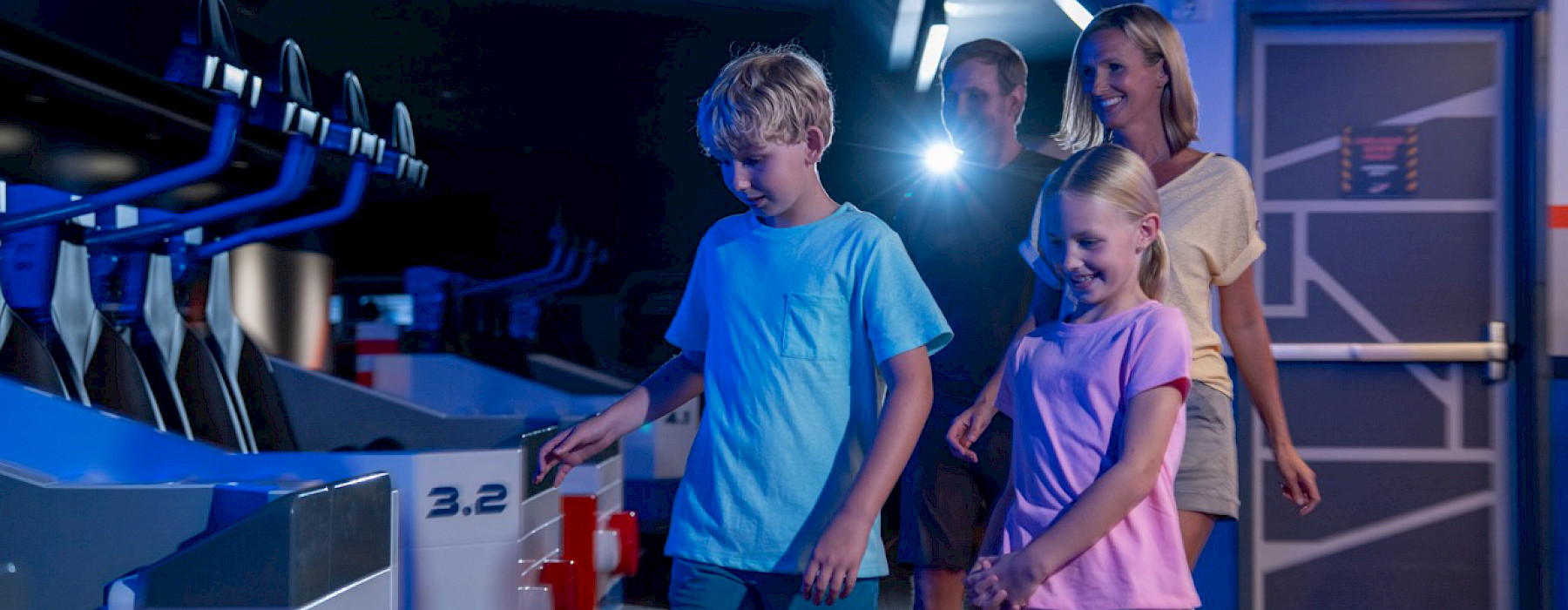 Galacticoaster - Adventure Coaster - im Legoland Florida & Legoland California eröffnet