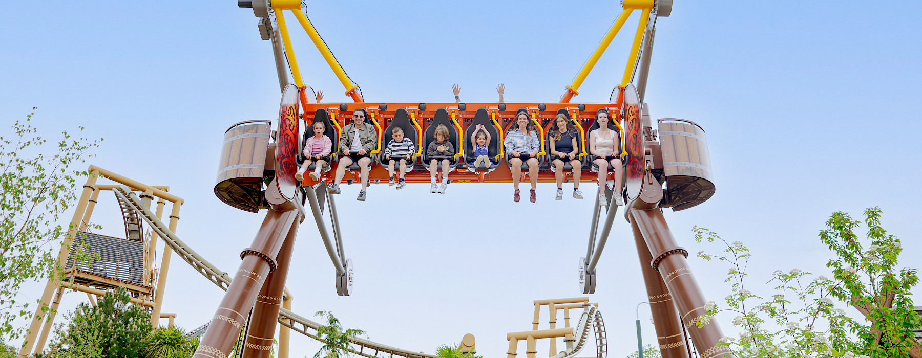 Die erste „Wild Swing“ in UK heißt Familien im Paultons Park willkommen